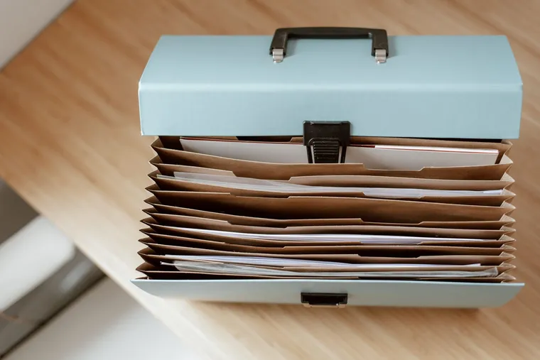 Automatically classifying, tagging and routing documents with an LLM — Avaib