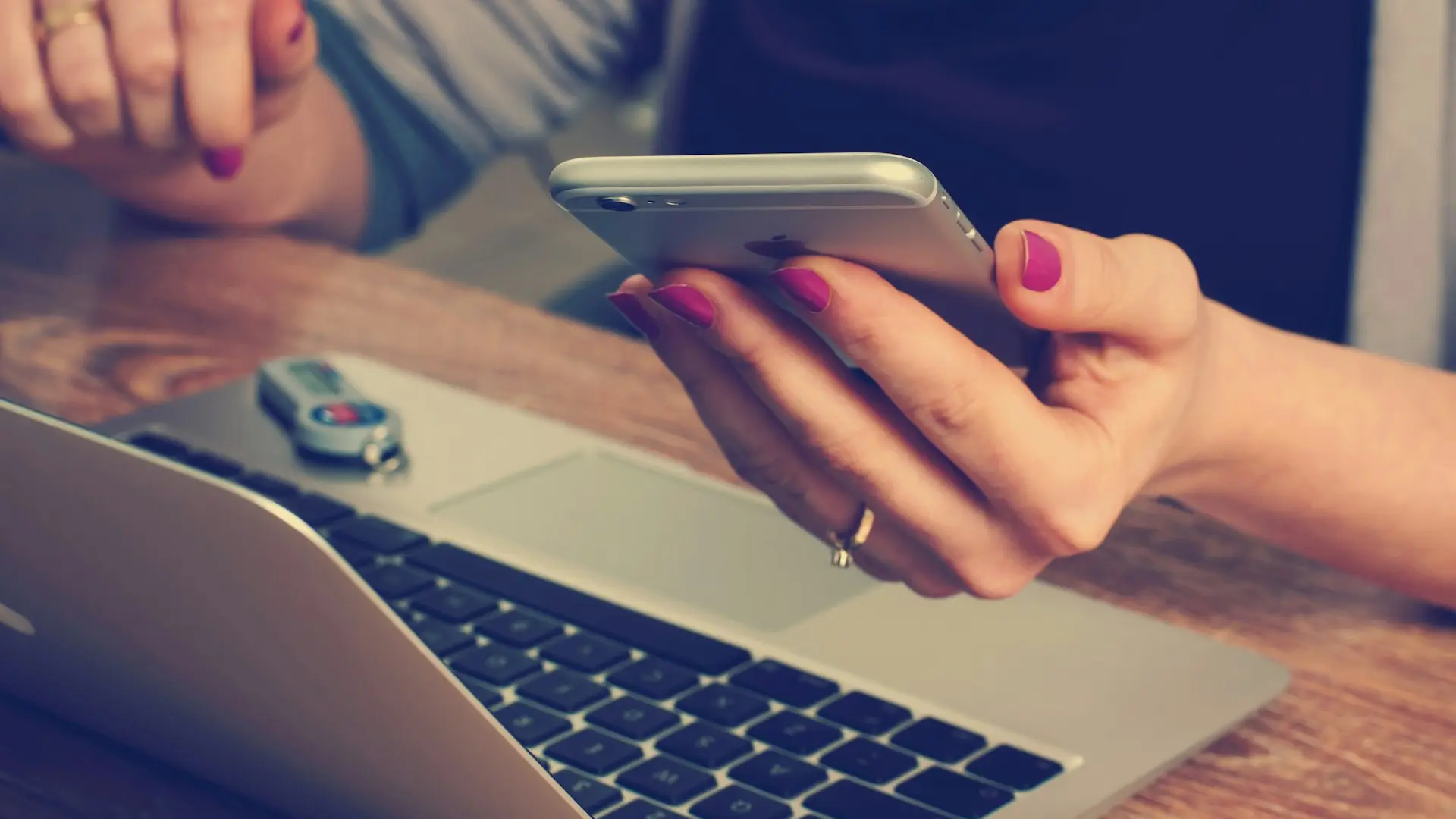A quiet workspace ready to take your enquiry — contact Avaib
