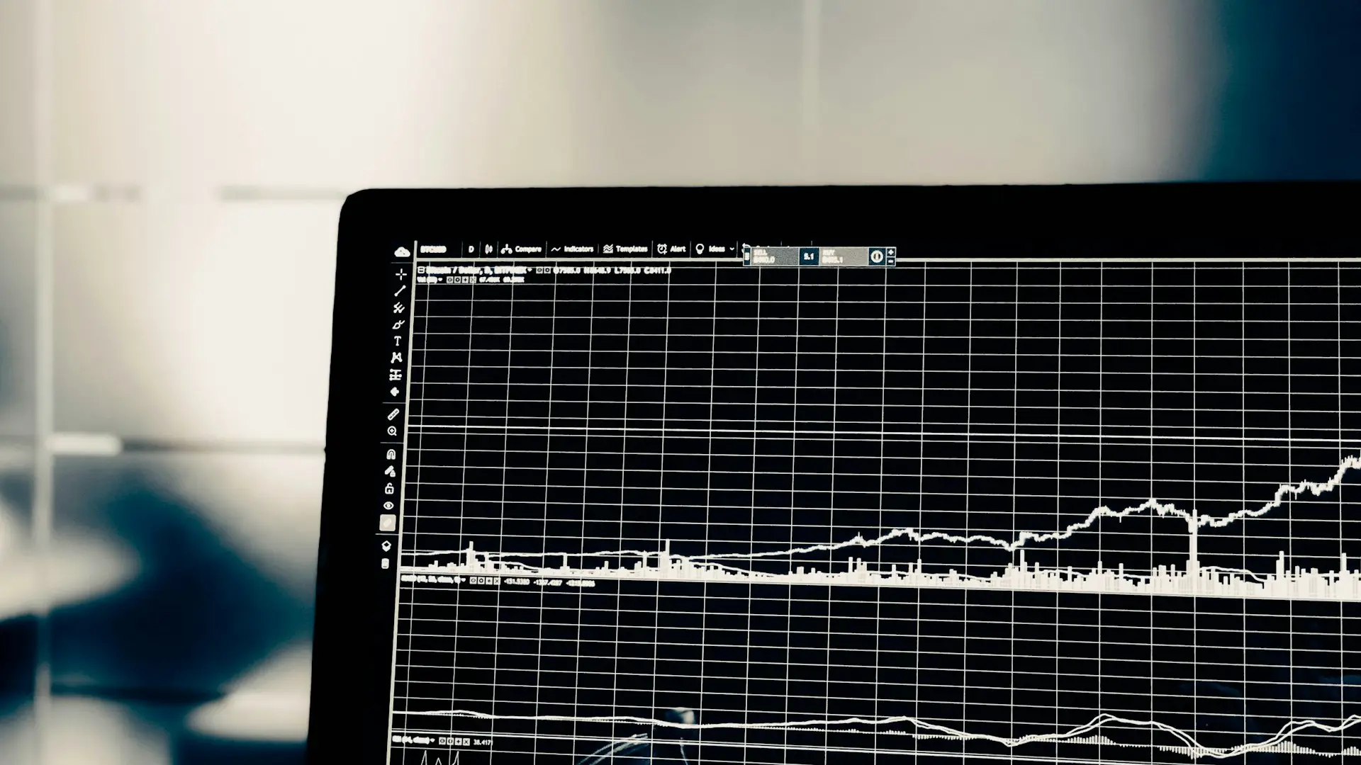 A business team planning a digital shift — Avaib digital transformation