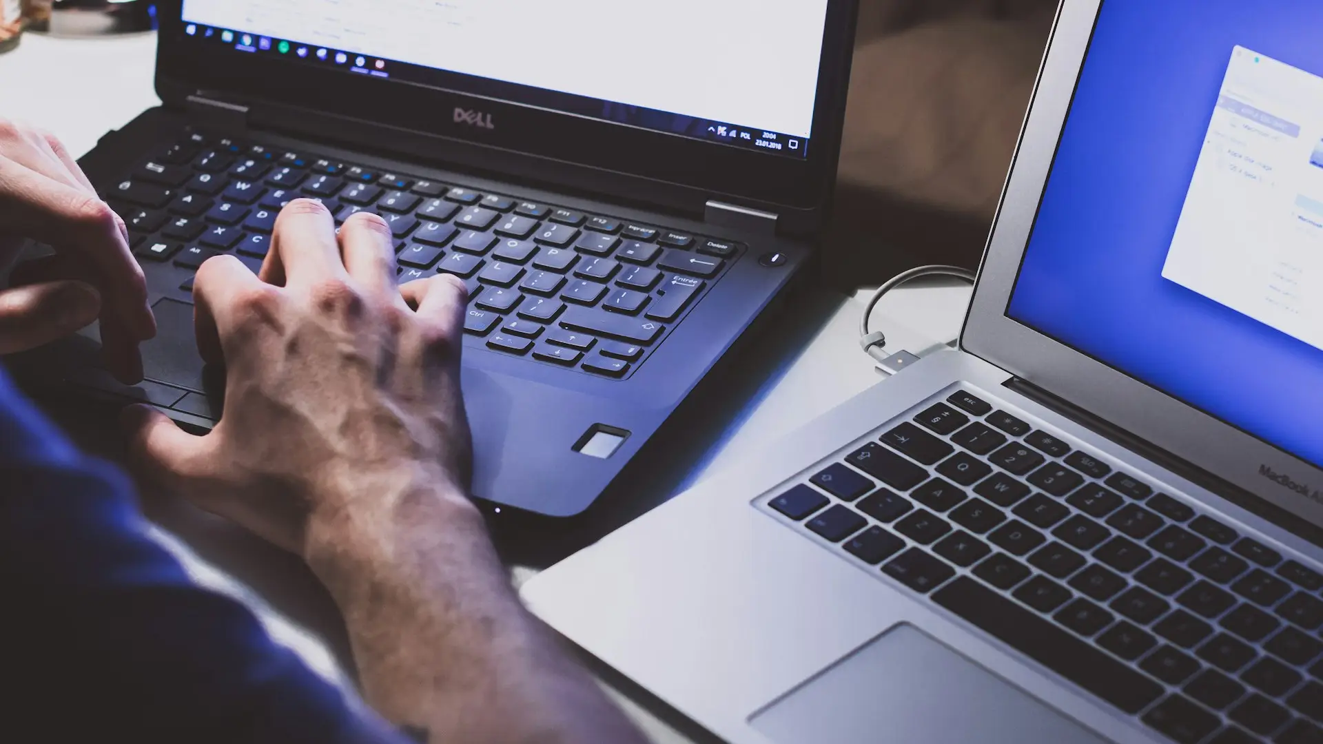 Code under test on a monitor — Avaib software testing