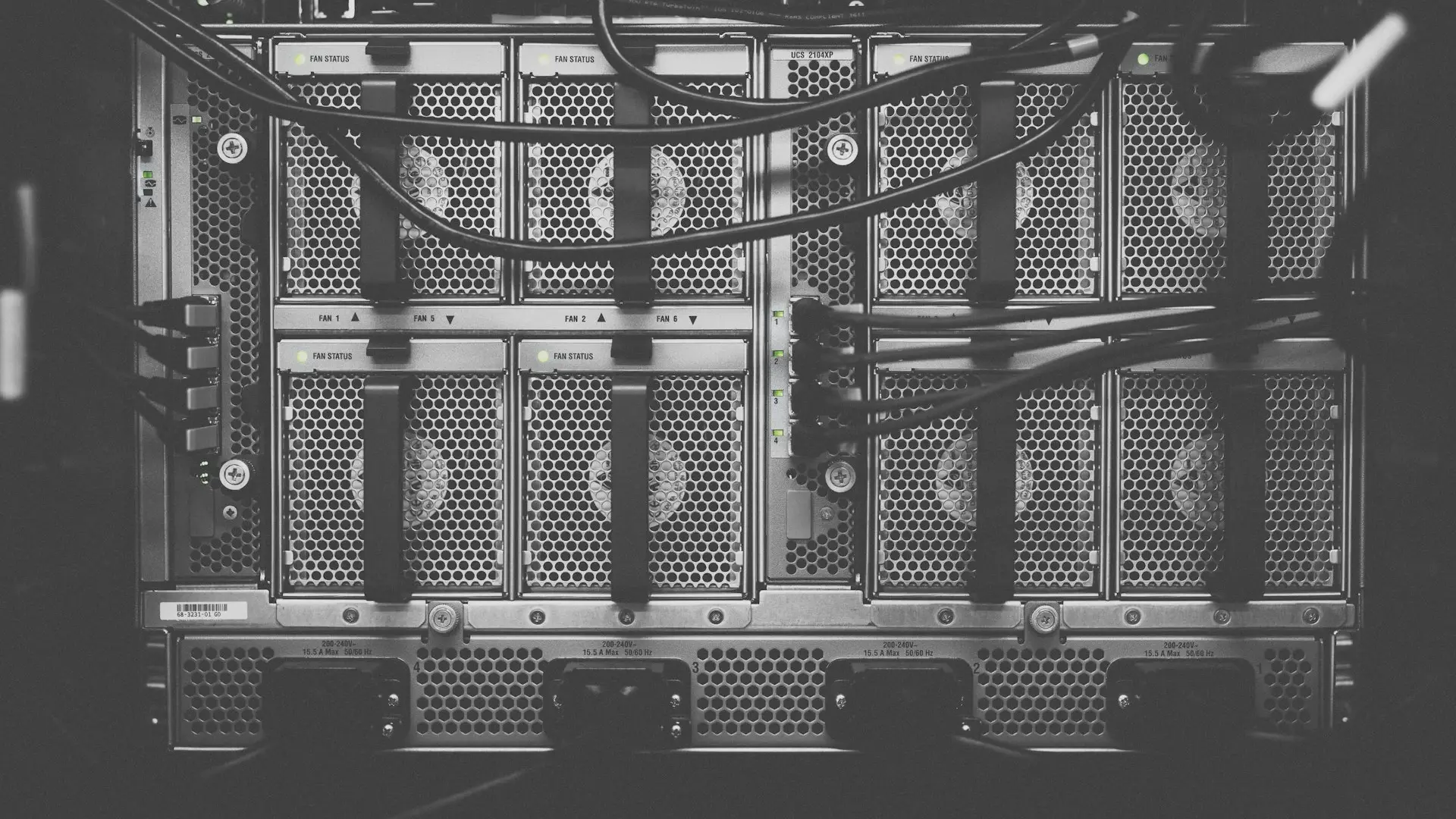 Cloud and network lights — cloud technology at Avaib